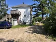 151 ROYAL STREET | Gravenhurst Ontario | Slide Image Three