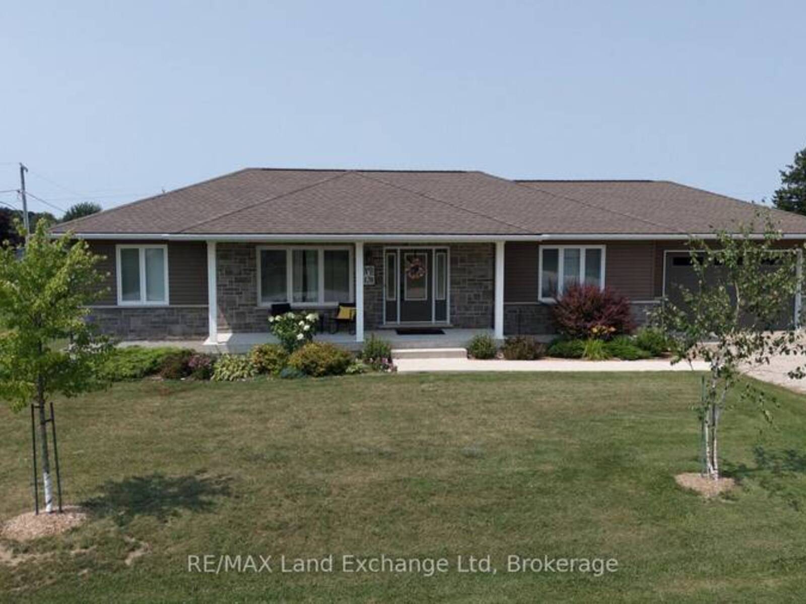 42 JOHN STREET, North Huron, Ontario N0G 1E0