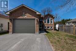 116 DYER DRIVE | Wasaga Beach Ontario | Slide Image One