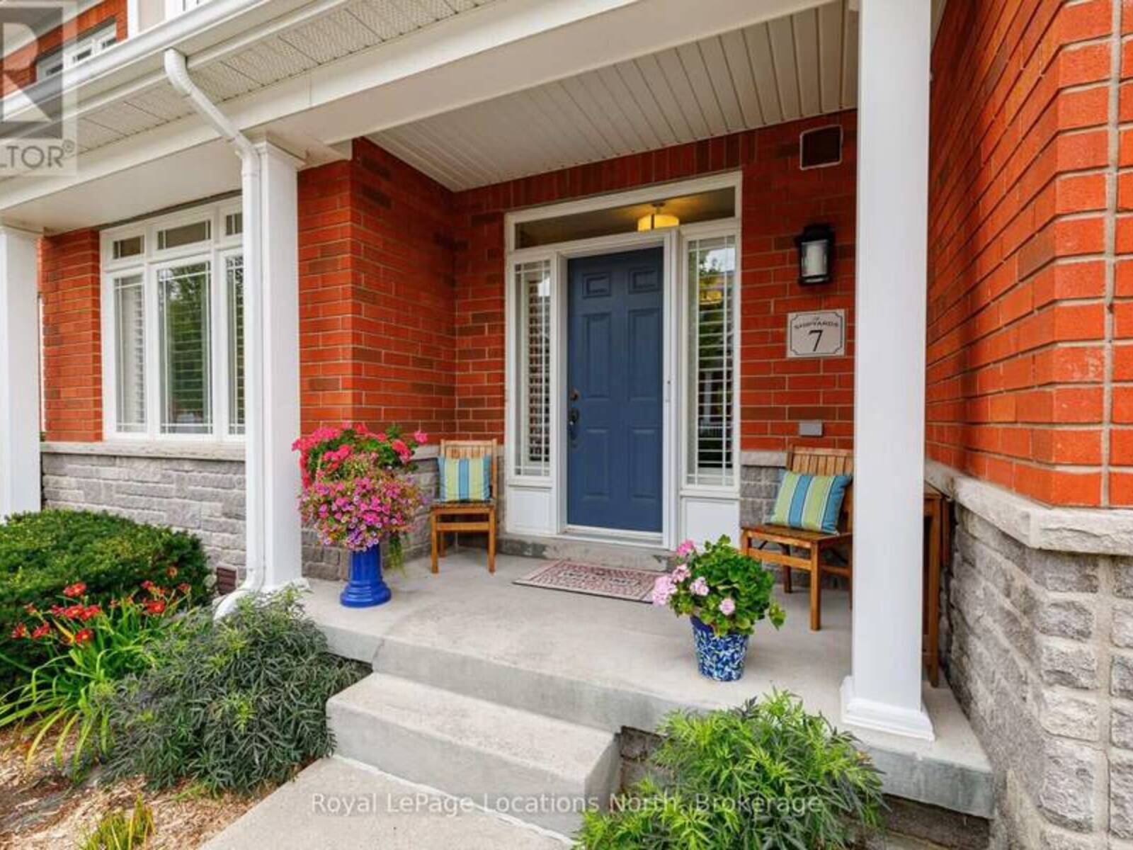 7 COLLSHIP LANE, Collingwood, Ontario L9Y 0J6