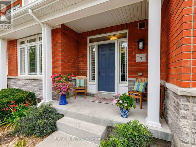 7 COLLSHIP LANE Collingwood Ontario, L9Y 0J6 - 4 Bedrooms Waterfront Condo For Sale