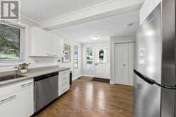 59 BROAD STREET | Penetanguishene Ontario | Slide Image Eight