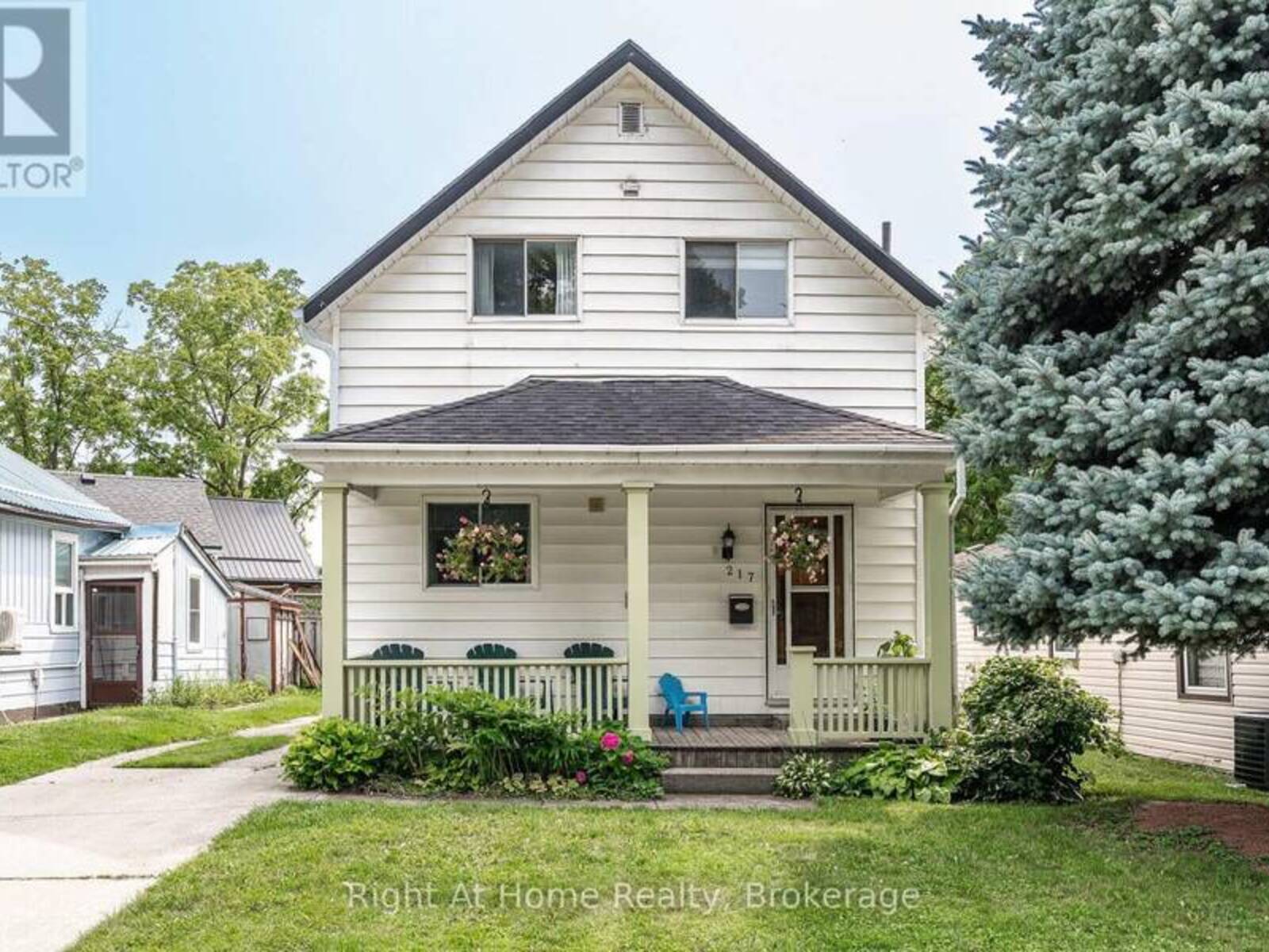 217 WEST GORE STREET, Stratford, Ontario N5A 1K7