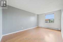 404 - 65 SILVERCREEK PARKWAY N | Guelph Ontario | Slide Image Twenty-two