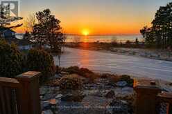 805 EASTDALE DRIVE | Wasaga Beach Ontario | Slide Image One