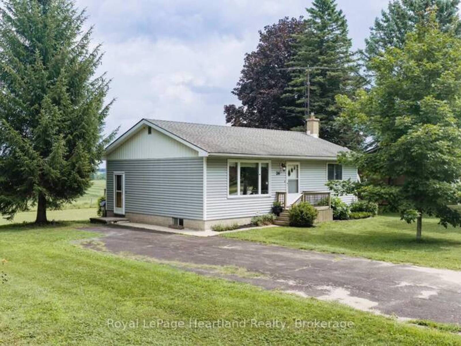 26 BRANDON STREET, North Huron, Ontario N0G 1E0