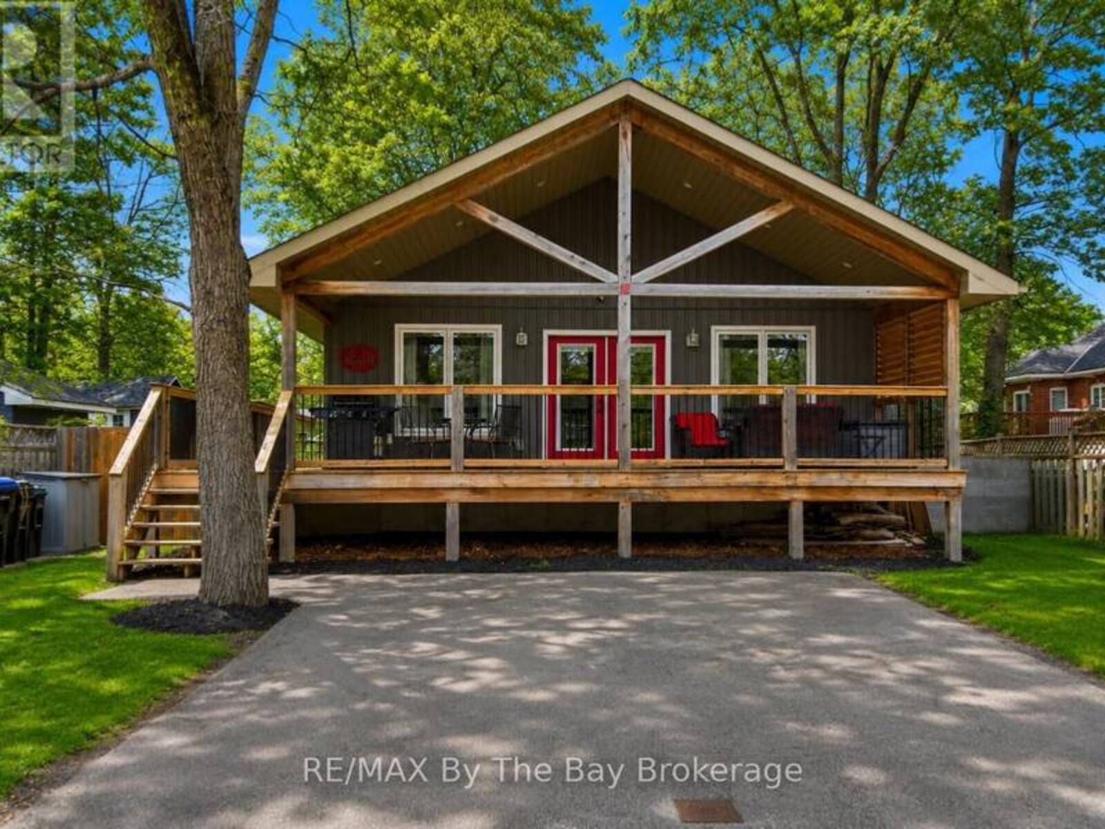 12 5TH LANE, Wasaga Beach, Ontario L9Z 2E9