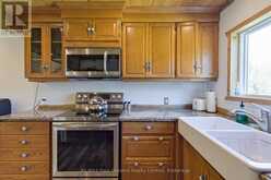 025359 EUPH-ST VINCENT TOWNLINE | Meaford Ontario | Slide Image Ten