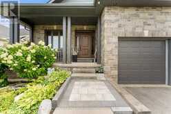 110 MARY STREET | Collingwood Ontario | Slide Image Three