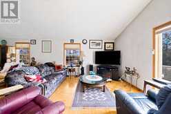 39 LITTLE FINLAND ROAD | Seguin Ontario | Slide Image Thirteen
