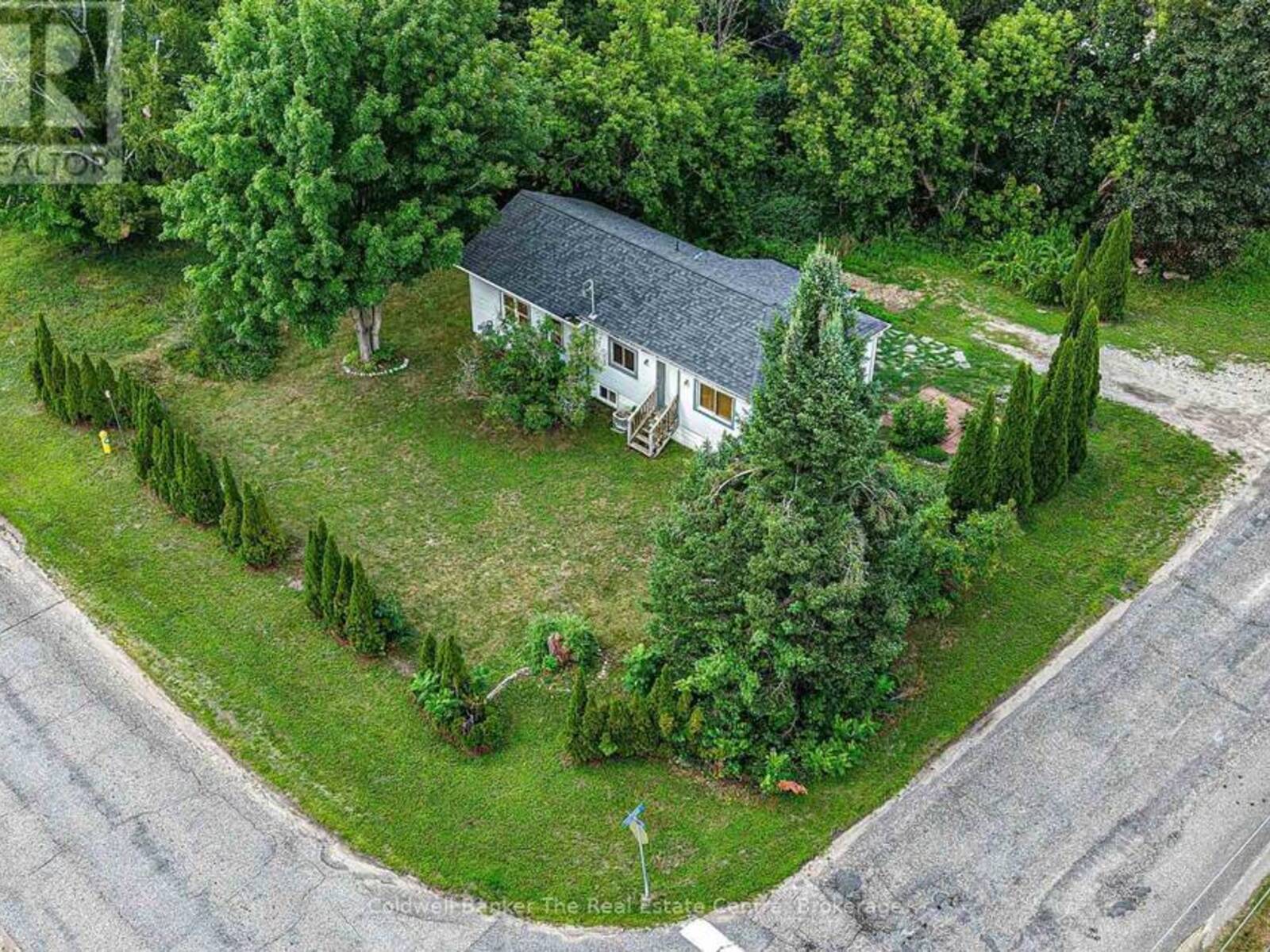 810 JOHN STREET N, Gravenhurst, Ontario P1P 1E6