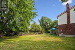 2 WOODBOROUGH ROAD | Guelph Ontario | Slide Image Thirty-eight