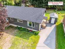 921 8TH AVENUE W | Owen Sound Ontario | Slide Image Two