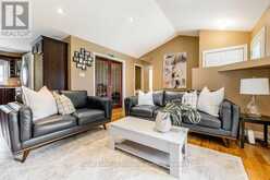 28 MARL CREEK DRIVE | Springwater Ontario | Slide Image Nine