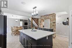 30 INETT WAY | Fergus Ontario | Slide Image Nine