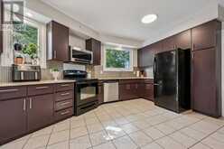 8 BERKLEY PLACE | Guelph Ontario | Slide Image Nine
