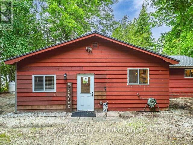 163 MALLARD STREET Georgian Bluffs Ontario, N0H 2T0 - 4 Bedrooms Waterfront Home For sale