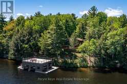 22-26 TAYLOR ISLAND | Gravenhurst Ontario | Slide Image One