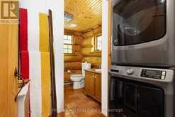 22-26 TAYLOR ISLAND | Gravenhurst Ontario | Slide Image Thirty-four