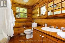 22-26 TAYLOR ISLAND | Gravenhurst Ontario | Slide Image Thirty-five