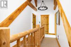 22-26 TAYLOR ISLAND | Gravenhurst Ontario | Slide Image Thirty-eight