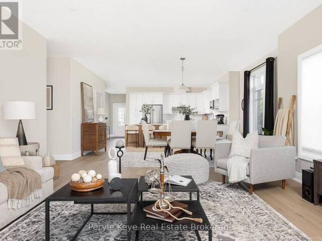 14 CHARLES MORLEY BOULEVARD Huntsville Ontario, P1H 0G5 - 2 Bedrooms Home For Sale