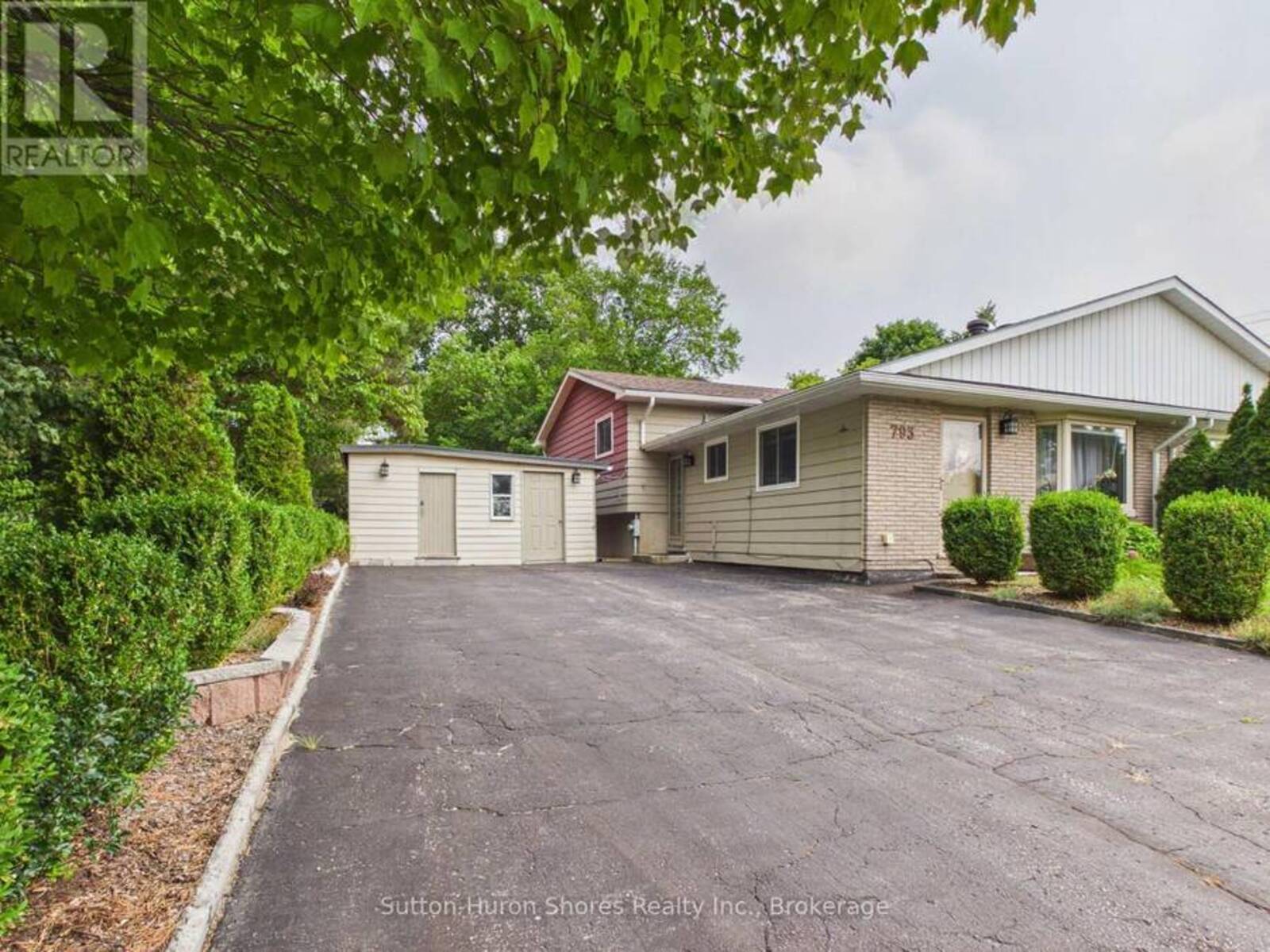 793 RUBY STREET, Port Elgin, Ontario N0H 2C4