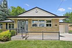 470 CAMERON STREET | Fergus Ontario | Slide Image Four