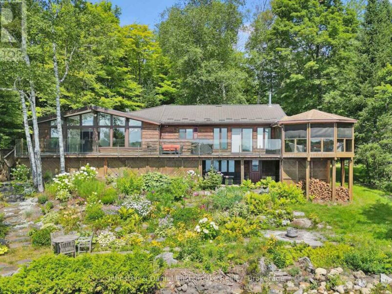 842 EMSDALE LAKE ROAD, Kearney, Ontario P0A 1M0