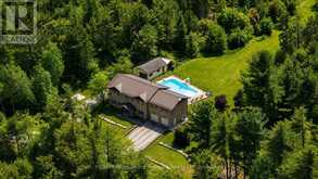 217 SOUTH SHORE ROAD | Pointe au Baril Ontario | Slide Image Thirty-two