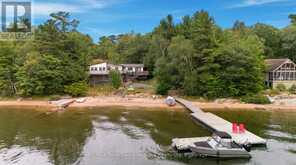 A60-17 PENTECOST ISLAND | Pointe au Baril Ontario | Slide Image Three