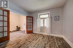 618 8TH AVENUE | Hanover Ontario | Slide Image Eight