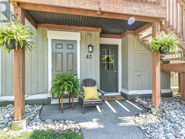 42 - 19 DAWSON DRIVE Collingwood Ontario, L9Y 5B4 - 2 Bedrooms Condo For Sale