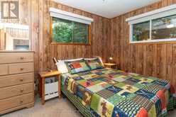 14170 KAWAGAMA LONG ISLAND | Lake of Bays Ontario | Slide Image Nineteen