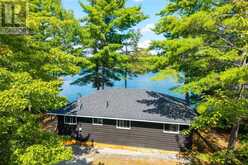 COTTAGE - 1055 WEST BANK DRIVE | Gravenhurst Ontario | Slide Image Thirteen