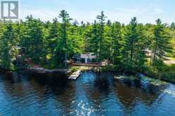 COTTAGE - 1055 WEST BANK DRIVE | Gravenhurst Ontario | Slide Image Two