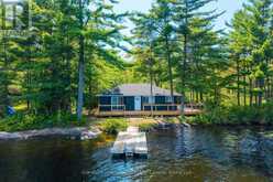 COTTAGE - 1055 WEST BANK DRIVE | Gravenhurst Ontario | Slide Image Thirty-five