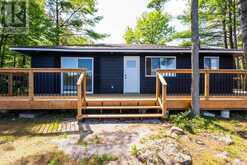 COTTAGE - 1055 WEST BANK DRIVE | Gravenhurst Ontario | Slide Image Thirty-seven
