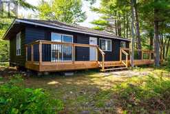 COTTAGE - 1055 WEST BANK DRIVE | Gravenhurst Ontario | Slide Image Thirty-eight