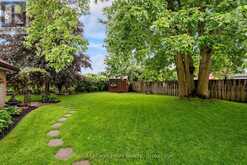 59 BRIARHILL DRIVE | Stratford Ontario | Slide Image Two