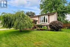 59 BRIARHILL DRIVE | Stratford Ontario | Slide Image Thirty-seven