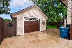 59 BRIARHILL DRIVE | Stratford Ontario | Slide Image Three