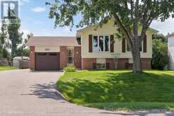 2293 WEBB STREET | Innisfil Ontario | Slide Image Two