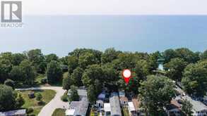28 IROQUOIS LANE | Goderich Ontario | Slide Image Two