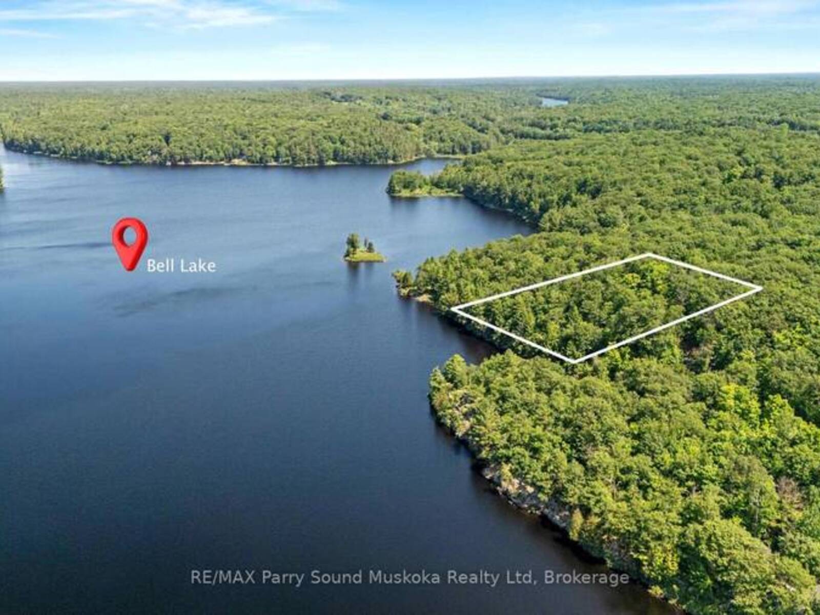 38 FUN COTTAGE LANE, McDougall, Ontario P2A 2W7