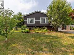 115 CARLISLE STREET Southampton Ontario, N0H 2L0
