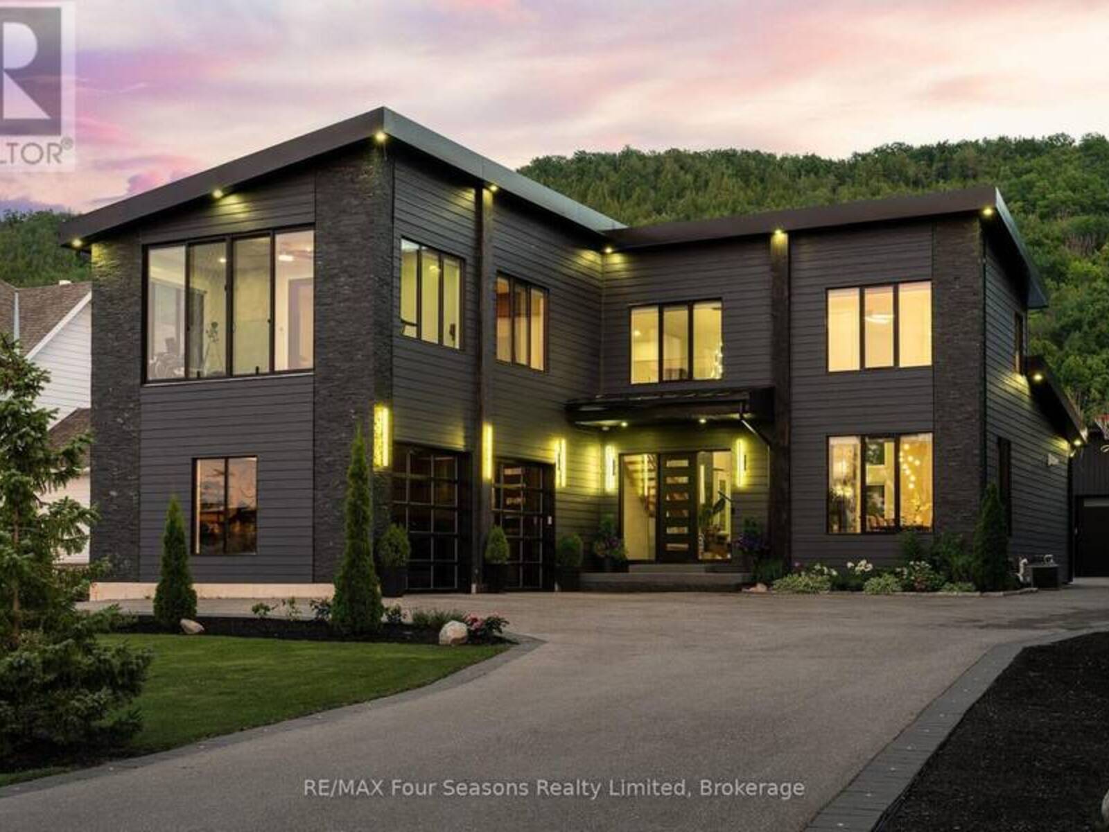 118 BARTON BOULEVARD, The Blue Mountains, Ontario N0H 1J0
