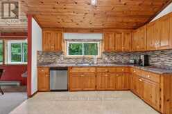 1039 SOUTH WASEOSA LAKE ROAD | Huntsville Ontario | Slide Image Twelve