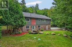 1039 SOUTH WASEOSA LAKE ROAD | Huntsville Ontario | Slide Image One