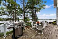 31 GIDLEY TURNPIKE | Honey Harbour Ontario | Slide Image Twelve